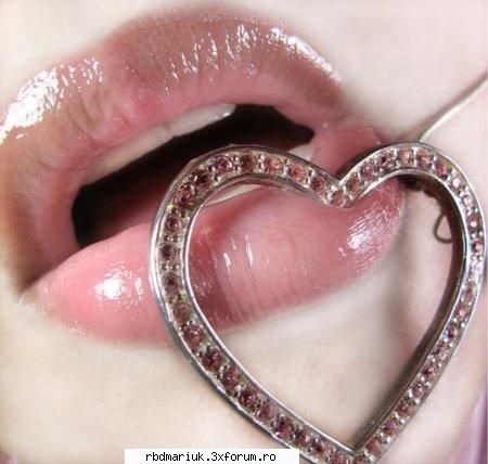 Cool Lips - poza astha e pur si simplu...cool - Fashion