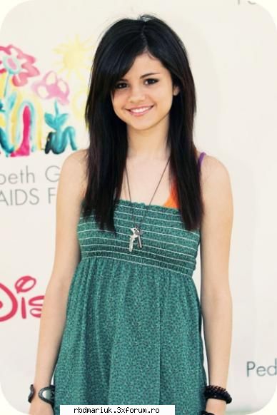 Selena Gomez - Hot&Cold - Stars:P