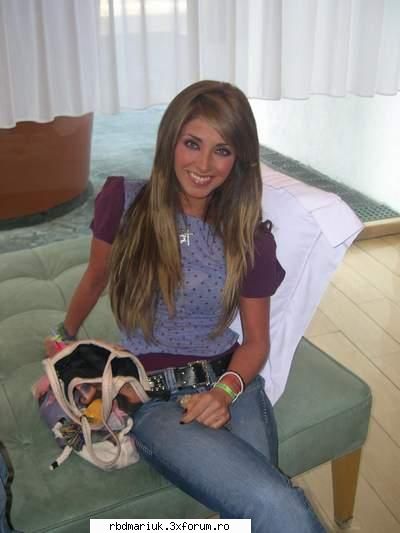 :nebun: poze q anahi